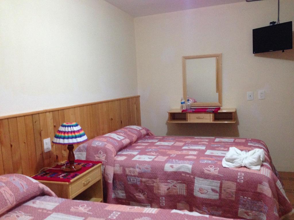 Hotel Posada Las Rosas San Cristóbal de Las Casas Oda fotoğraf