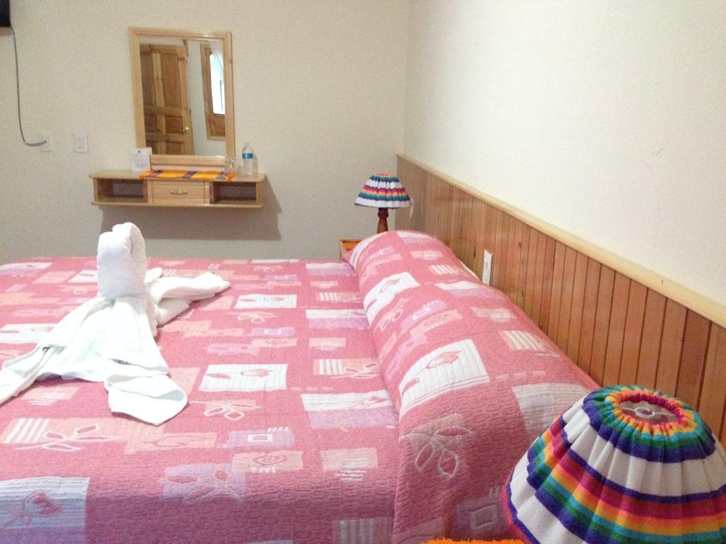 Hotel Posada Las Rosas San Cristóbal de Las Casas Oda fotoğraf