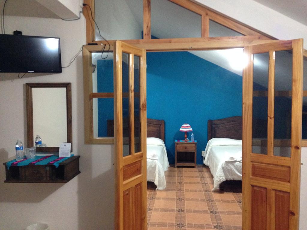 Hotel Posada Las Rosas San Cristóbal de Las Casas Oda fotoğraf